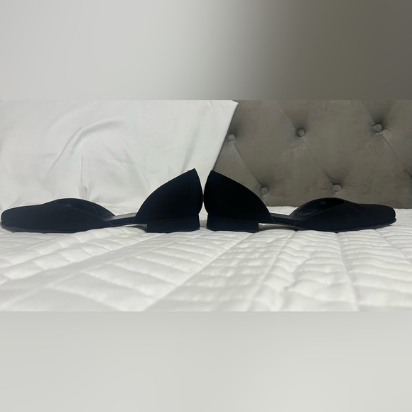 Stuart Whitman black dress flat shoe round toe Size 9 1/2 aaaa (extra slim) - Picture 3 of 8